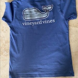 Blue shirt sleeve vineyard vines Tshirt